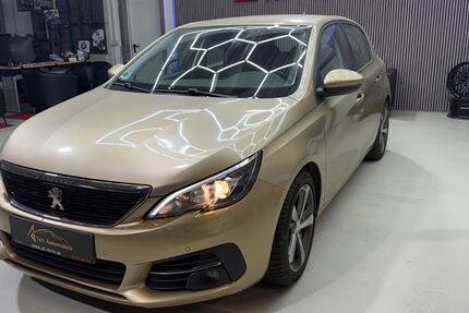 Peugeot 308 79.999 km 11.999 € Wuppertal 42327