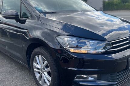 VW Touran 195.000 km 10.490 € Castrop Rauxel 44579