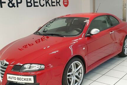 Alfa Romeo GT 146.123 km 9.250 &euro; Wuppertal 42275