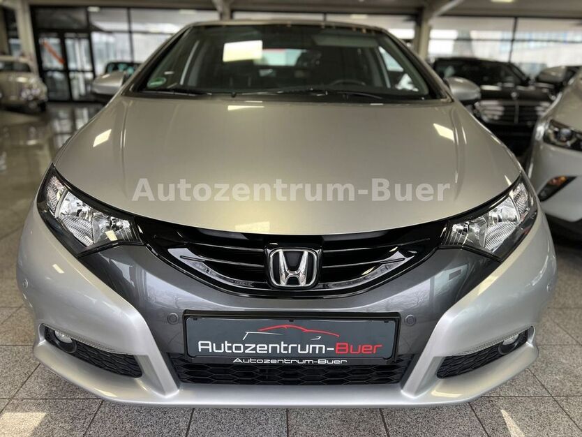 Honda Civic 29.000 km 9.990 € Gelsenkirchen 45881