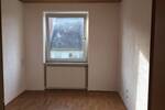 *NEU* RENOVIERTE 4 Zimmer Wohnung im 3.OG mit Balkon in Adolfstraße