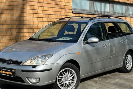 Ford Focus 215.464 km 2.450 &euro; Essen 45326