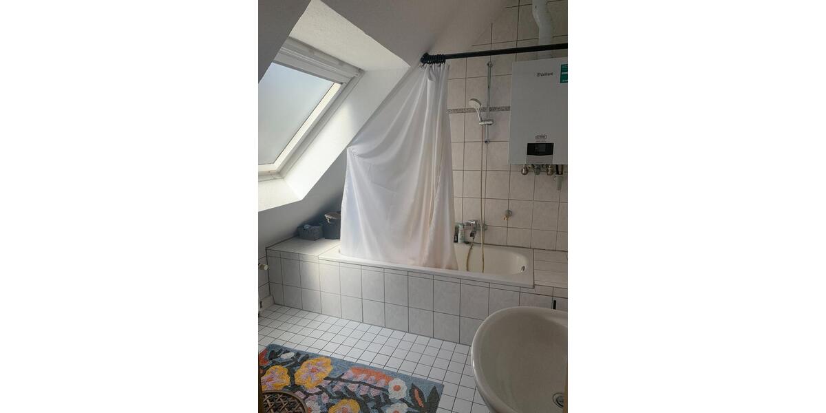 Dachgeschoßwohnung Dortmund Hörde - 2.5 Zimmer, 73 m&sup2;, 620&euro; | Angebot:26397795