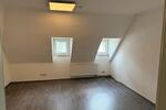Dachgeschoßwohnung Heiligenhaus - 2 Zimmer, 50 m&sup2;, 450&euro; | Angebot:25882194