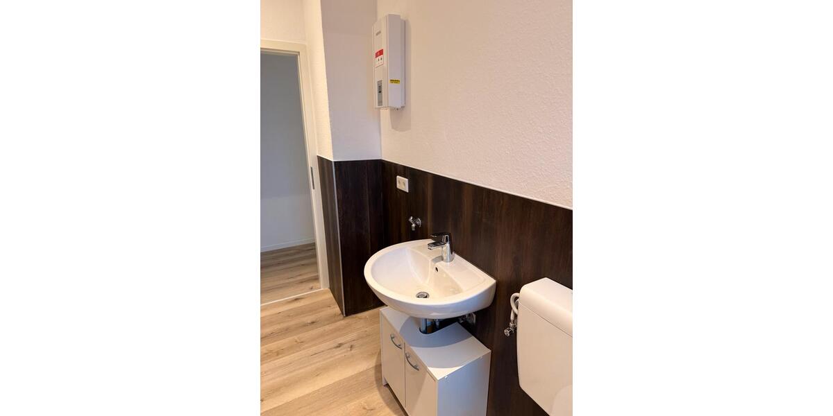 Etagenwohnung Voerde (Niederrhein) - 2 Zimmer, 50 m&sup2;, 710&euro; | Angebot:26238322