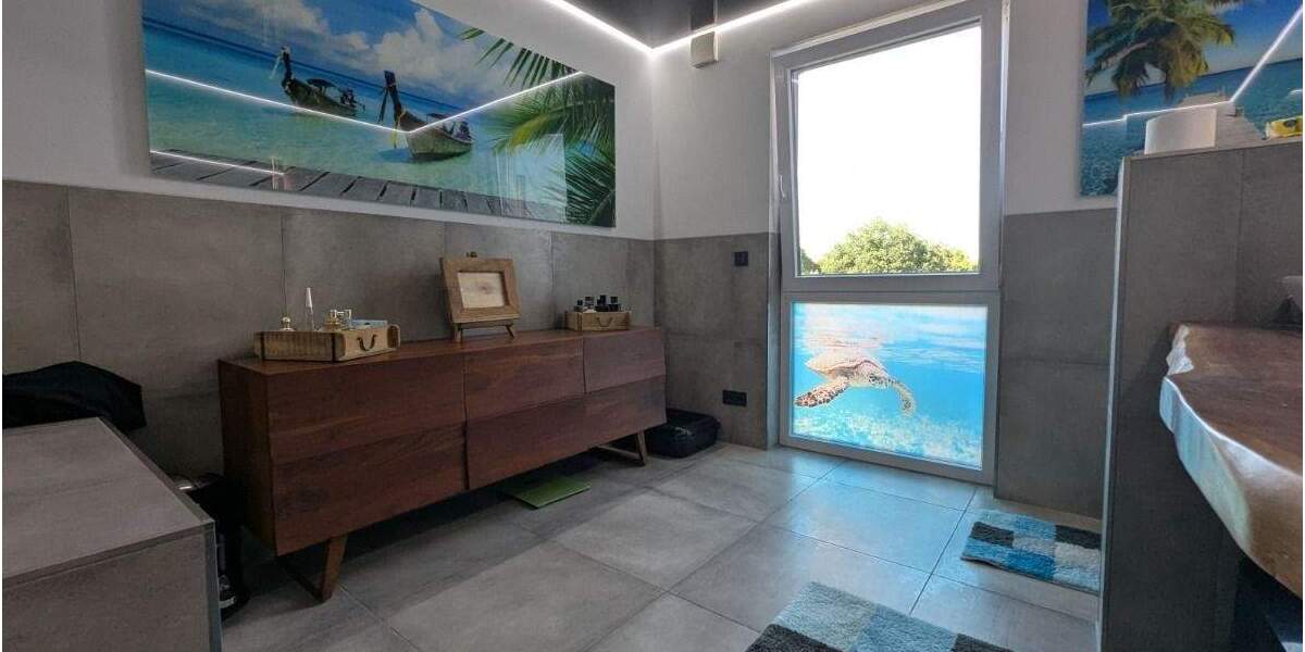 Luxus im Niedrigenergiestandard A+ * Barrierefreie Neubauwohnung, 2 Balkone + hochwertige Küche 4 zimmer