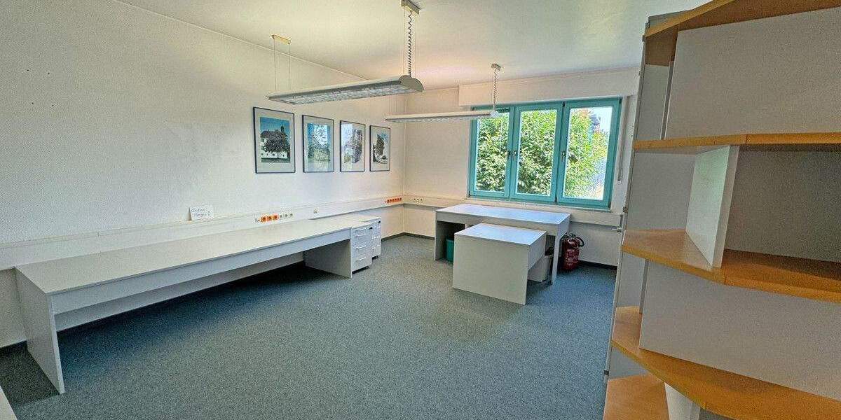 Gewerbeobjekt Voerde Holthausen - 7 Zimmer, 140 m&sup2;, 390.000&euro; | Angebot:25154929