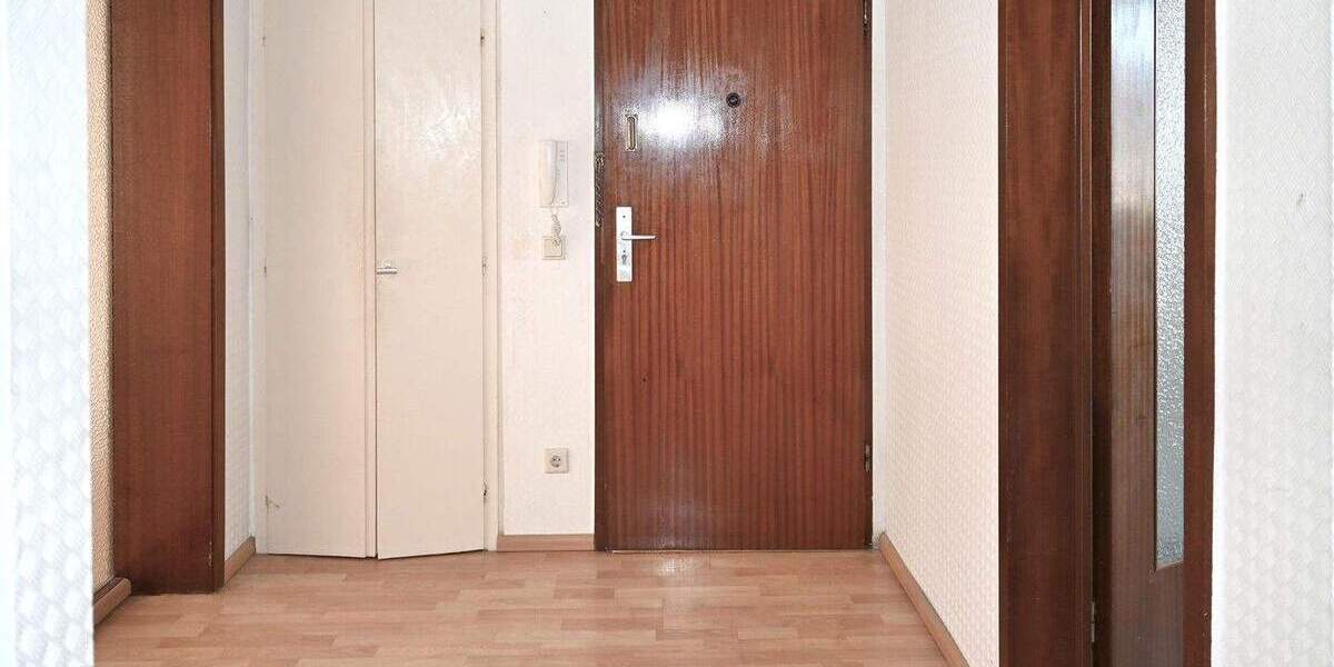 Etagenwohnung Bochum Harpen - 3 Zimmer, 77 m&sup2;, 155.000&euro; | Angebot:25339447