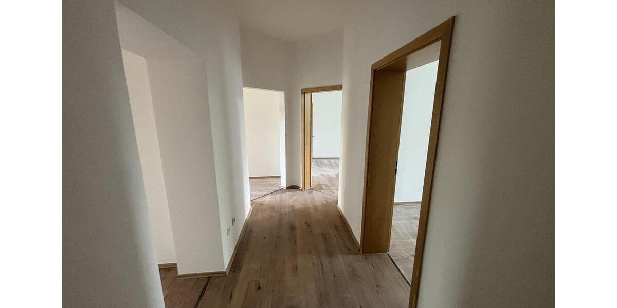 Etagenwohnung Bochum Bochum-Ost - 4.5 Zimmer, 103 m&sup2;, 975&euro; | Angebot:26227977