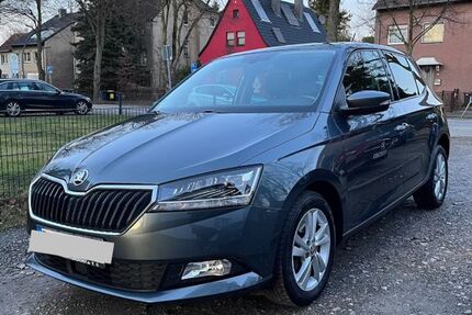 Skoda Fabia 80.000 km 10.450 &euro; Castrop-Rauxel 44575
