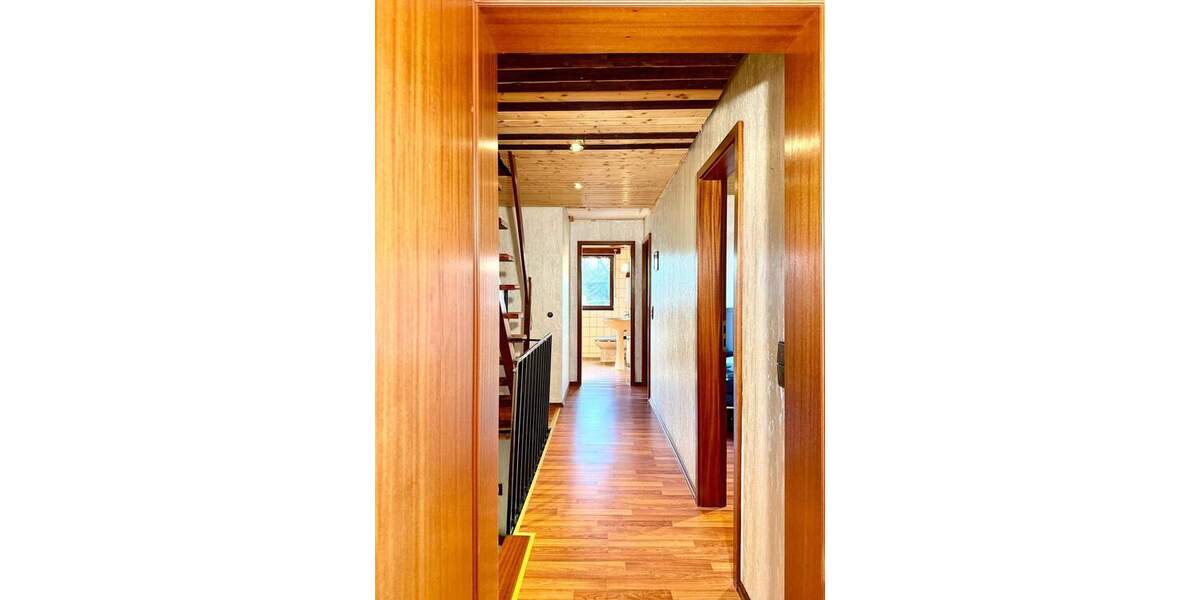 Mehrfamilienhaus, Wohnhaus Duisburg Hochemmerich - 4 Zimmer, 99 m&sup2;, 295.000&euro; | Angebot:25629847