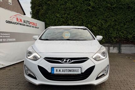 Hyundai i40 127.436 km 9.000 € Dortmund 44388