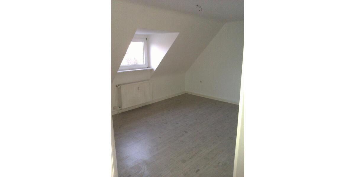 Dachgeschoßwohnung Witten - 4 Zimmer, 62 m&sup2;, 400&euro; | Angebot:25613716