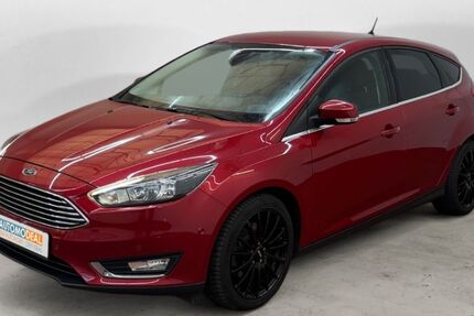 Ford Focus 26.856 km 13.989 &euro; Dinslaken 46539
