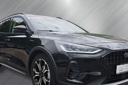 Ford Focus 25.951 km 19.690 € Mülheim 45473