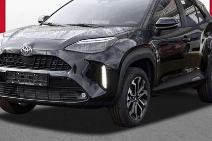 Toyota Yaris Cross 2.110 km 27.489 € Essen 45141