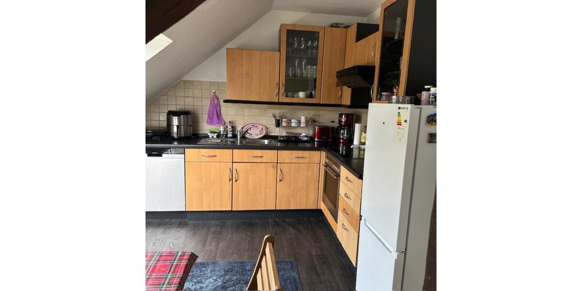 Wunderschöne Dachgeschosswohnung mit offener Raumaufteilung 3 zimmer