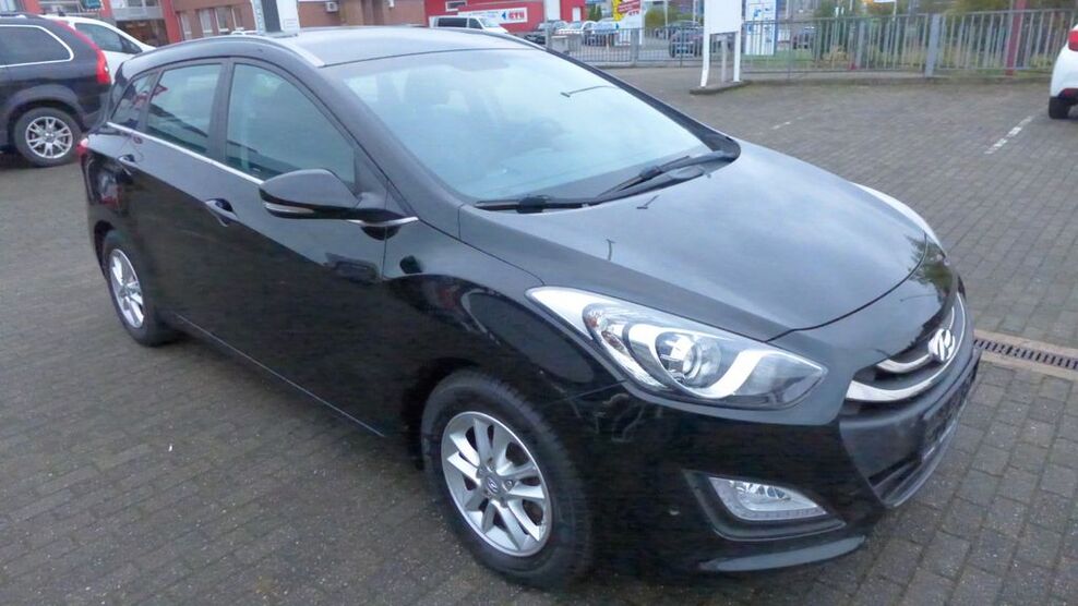 Hyundai i30 158.100 km 6.490 € Hattingen (bei Bochum) 45527