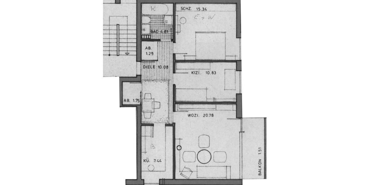 Hier wird kernsaniert - inkl. Fahrradkeller + PKW-Stellplatz + Gartennutzung 3.5 zimmer