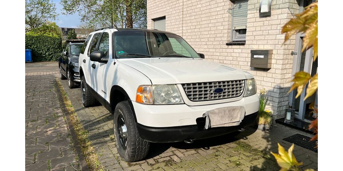 Ford Explorer 202.000 km 4.850 € muelheim 45476