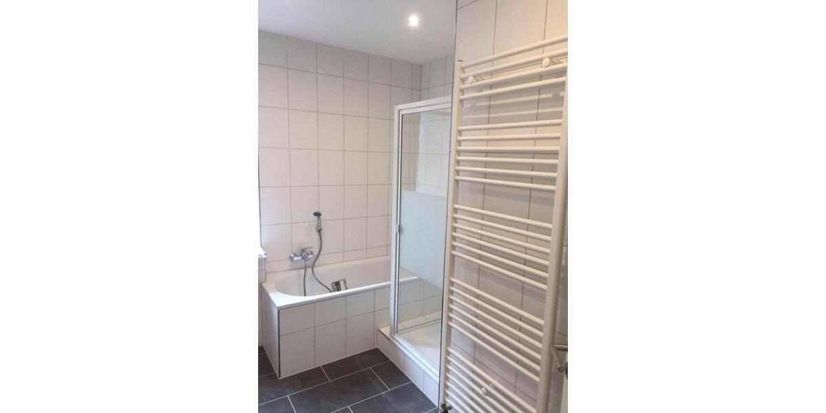 Renovierte Wohnung Stadtmitte WG-Geeignet 5 zimmer