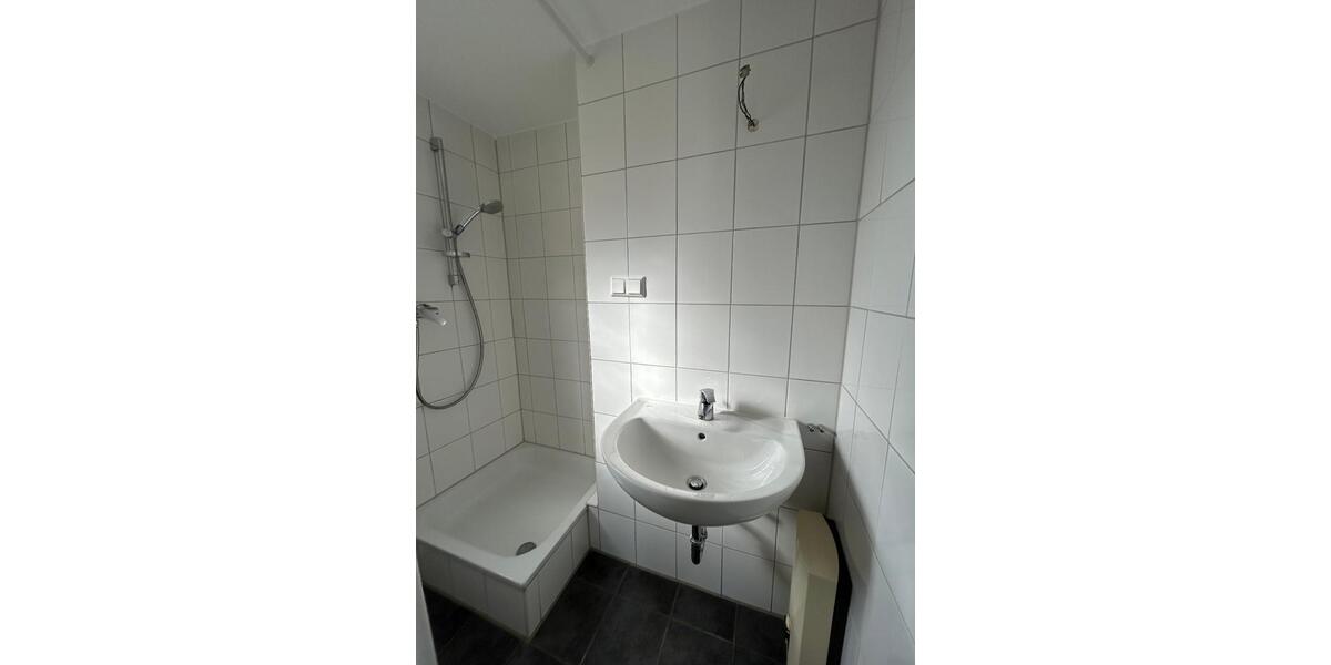 Dachgeschoßwohnung Witten Heven - 2 Zimmer, 29 m&sup2;, 270&euro; | Angebot:25448300