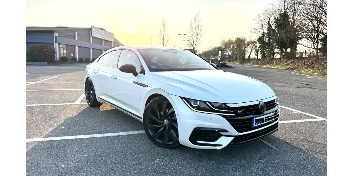 VW Arteon 142.000 km 25.000 &euro; Mülheim an der Ruhr 45476