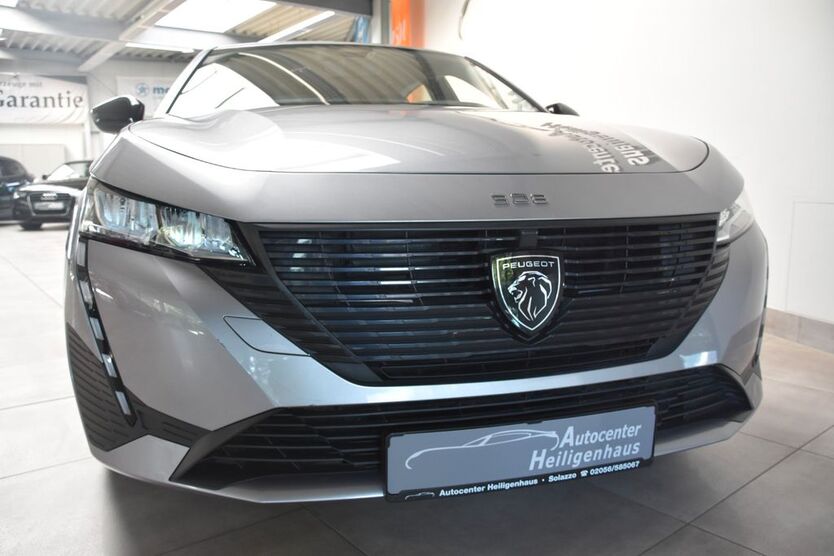 Peugeot 308 14.910 km 17.980 € Heiligenhaus 42579