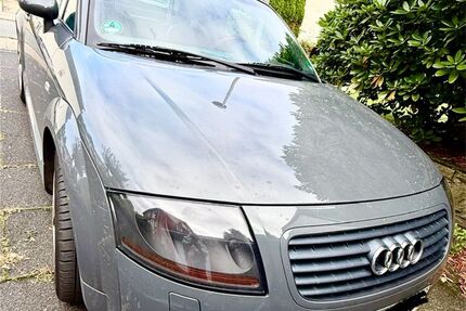 Audi TT 128.000 km 11.900 € Bochum 44795