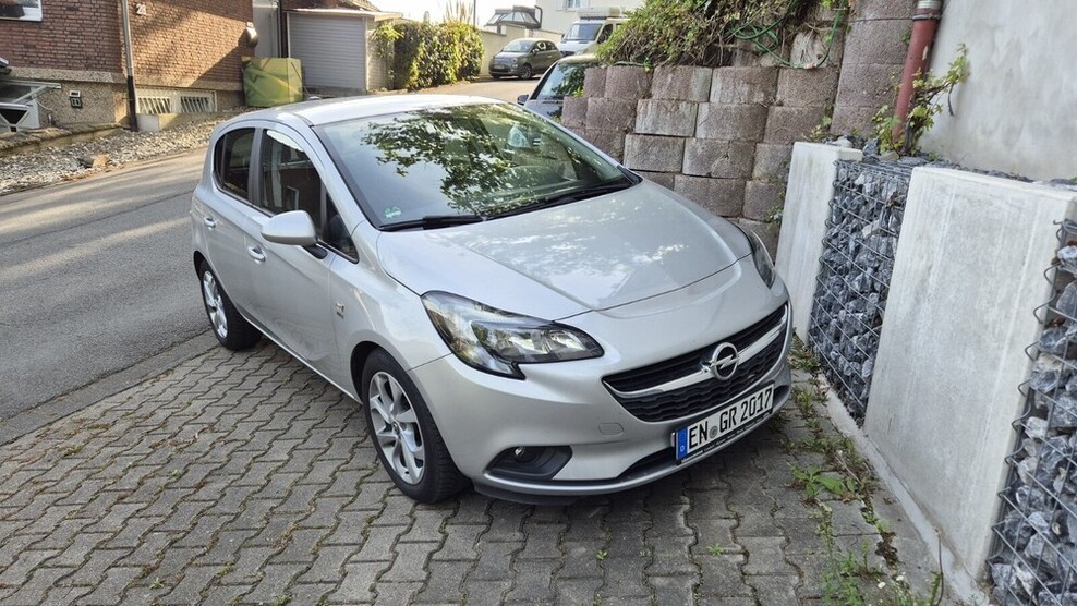 Corsa E