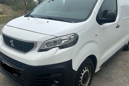 Peugeot Expert 175.000 km 8.900 € Gelsenkirchen 45891