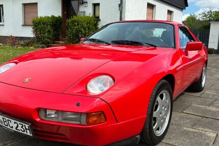 Porsche 928 223.000 km 31.500 &euro; Dortmund 44369
