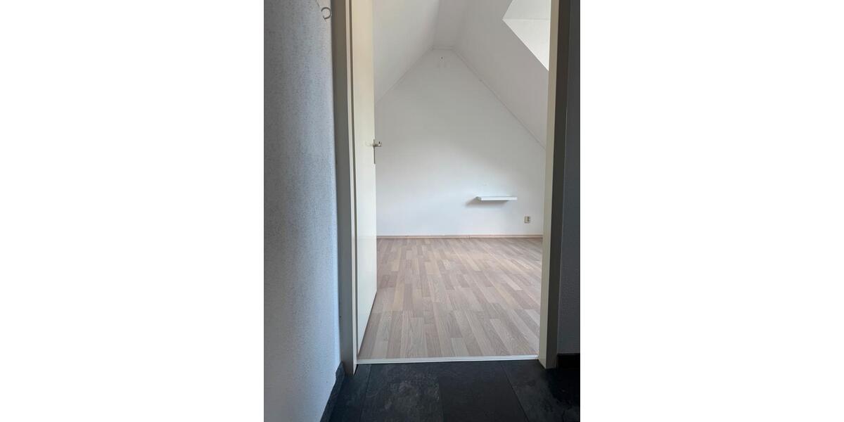 Reihenhaus Velbert - 4 Zimmer, 100 m&sup2;, 389.000&euro; | Angebot:27072790