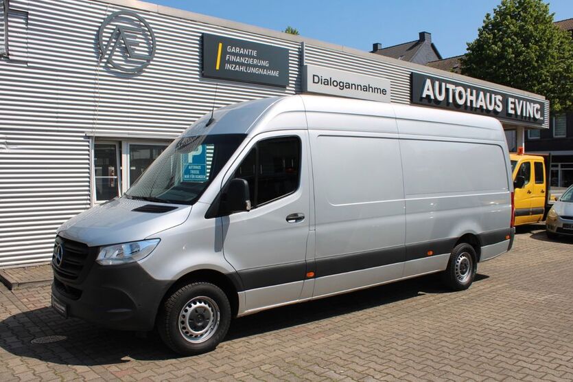 Mercedes-Benz Sprinter 197.000 km 26.900 € Dortmund 44339