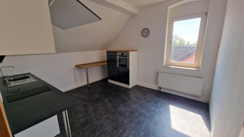 Dachgeschoßwohnung Recklinghausen Grullbad - 4 Zimmer, 100 m&sup2;, 850&euro; | Angebot:26312932