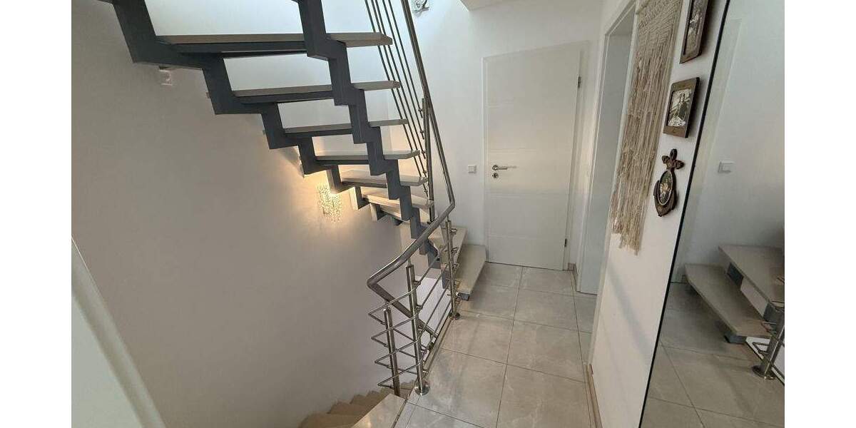 Reihenmittelhaus Herten Langenbochum - 4 Zimmer, 95 m&sup2;, 320.000&euro; | Angebot:25748106