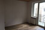 *NEU* RENOVIERTE 4 Zimmer Wohnung im 3.OG mit Balkon in Adolfstraße