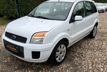 Ford Fusion 156.949 km 2.200 € Essen 45356