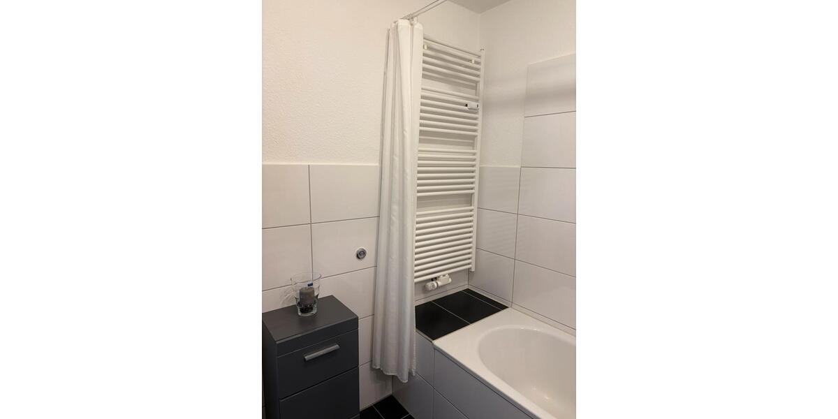Etagenwohnung Duisburg Hamborn - 3.5 Zimmer, 76 m&sup2;, 157.500&euro; | Angebot:26903177