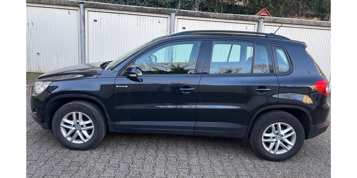 VW Tiguan 199.240 km 5.900 &euro; Wuppertal 42107
