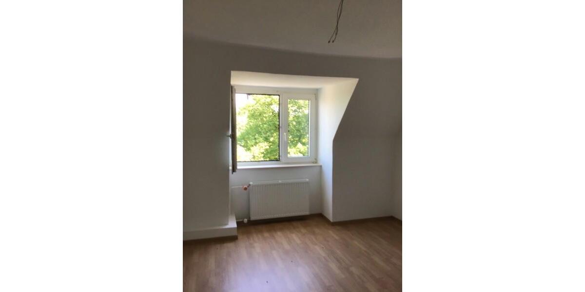 Schöner Wohnen in einer 3-Zi.-Wohnung mit Ausblick - kein Aufzug vorhanden 3 zimmer