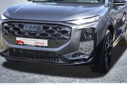 Audi Q3 1.500 km 64.450 &euro; Recklinghausen 45657