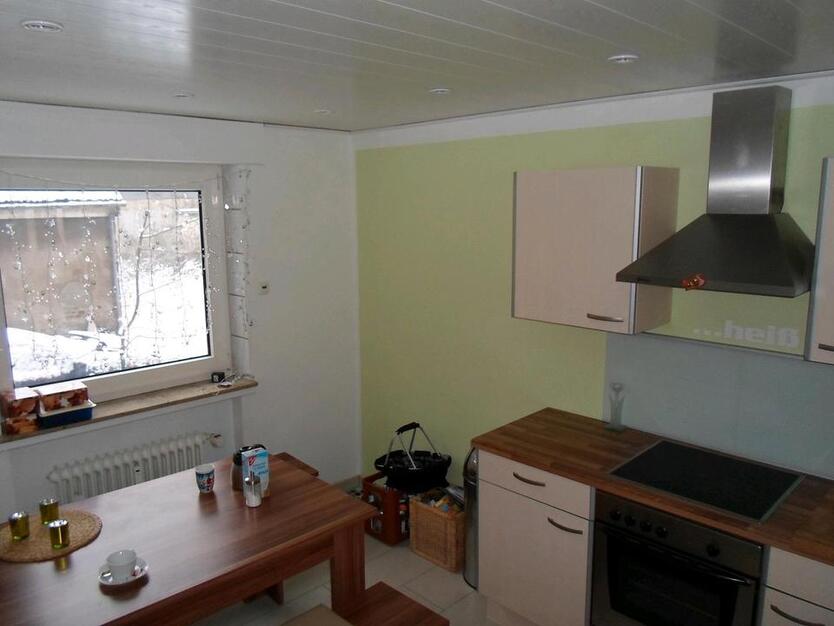 Schöne 4 Zimmer Wohnung mit großer Terrasse