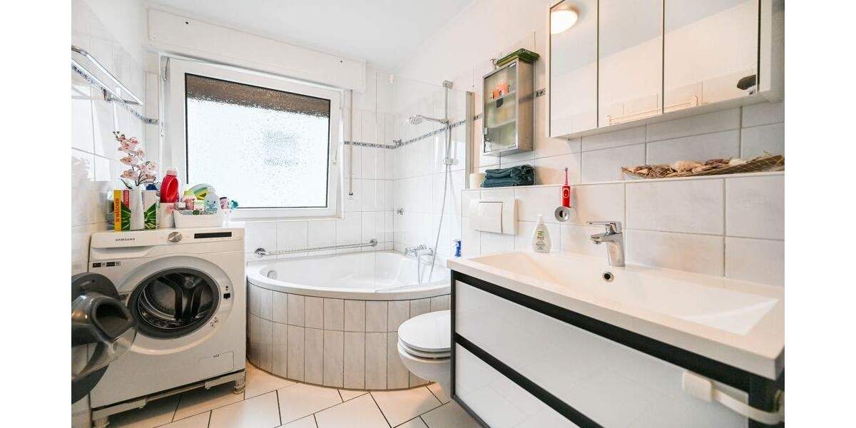 Etagenwohnung Hattingen - 3 Zimmer, 96 m&sup2;, 239.000&euro; | Angebot:25389070