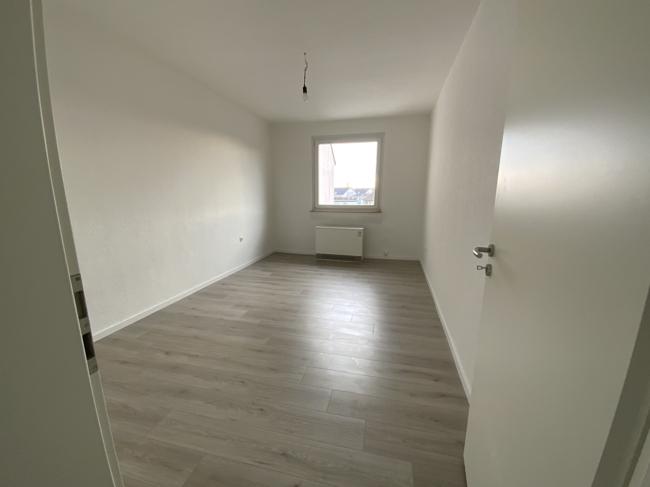 Etagenwohnung Gelsenkirchen Gelsenkirchen-Mitte - 3 Zimmer, 68 m&sup2;, 475&euro; | Angebot:26381271