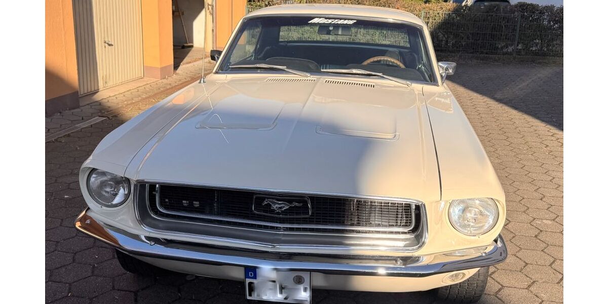 Ford Mustang 99.999 km 38.900 &euro; Bochum 44797