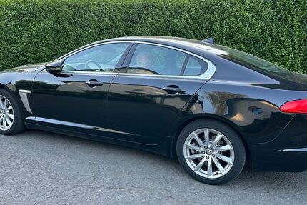 Jaguar XF 188.000 km 8.750 &euro; Witten 58452