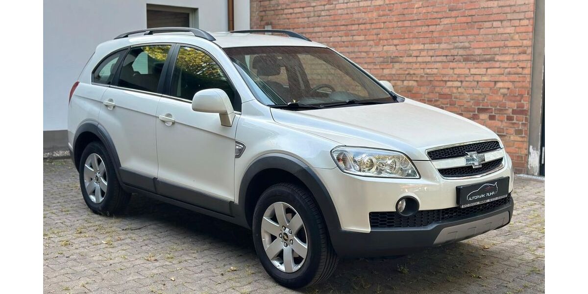 Chevrolet Captiva 148.800 km 4.499 &euro; Essen 45307
