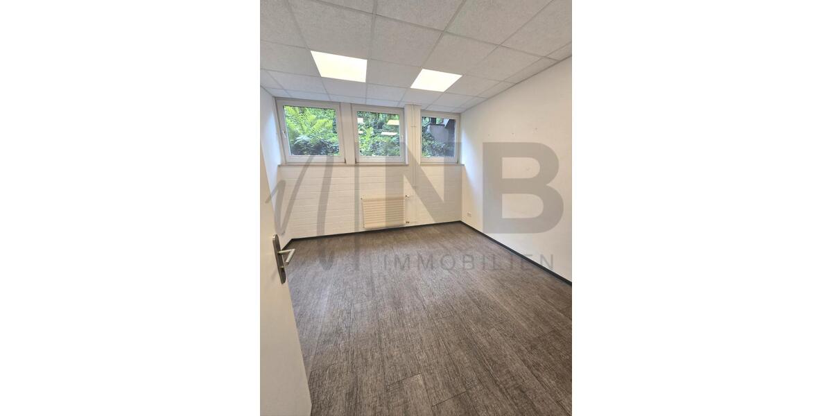 Räumlichkeiten für Pflegedienste o.ä. in Sterkrade-Mitte! zimmer