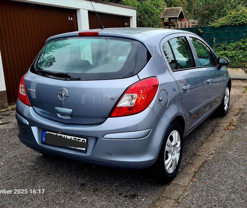 Opel Corsa 139.000 km 2.900 € Essen 45327